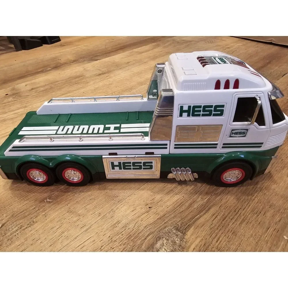 2016 HESS‎ Dragster/Race Car Carrier Truck